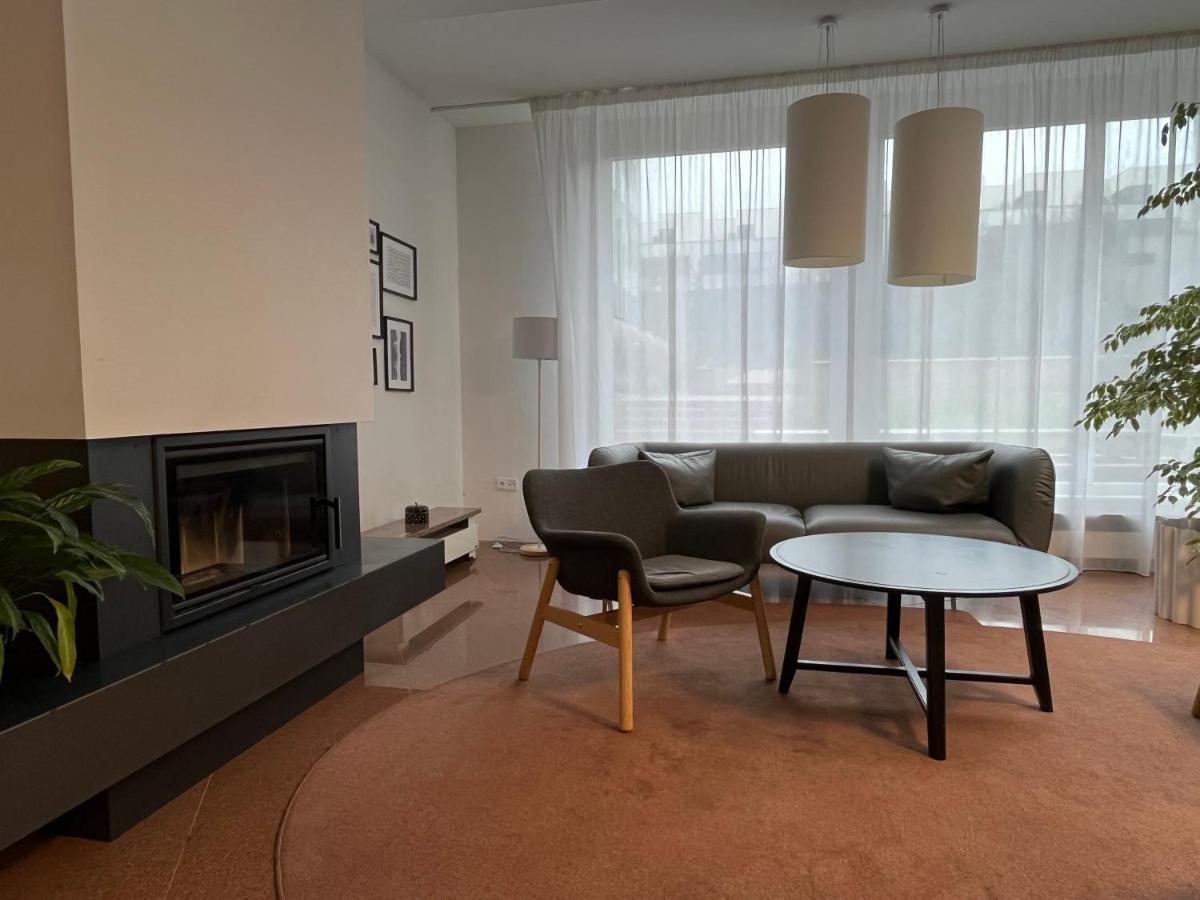 De Luxe Apartment, Wifi, Tv 65" 布拉格 外观 照片